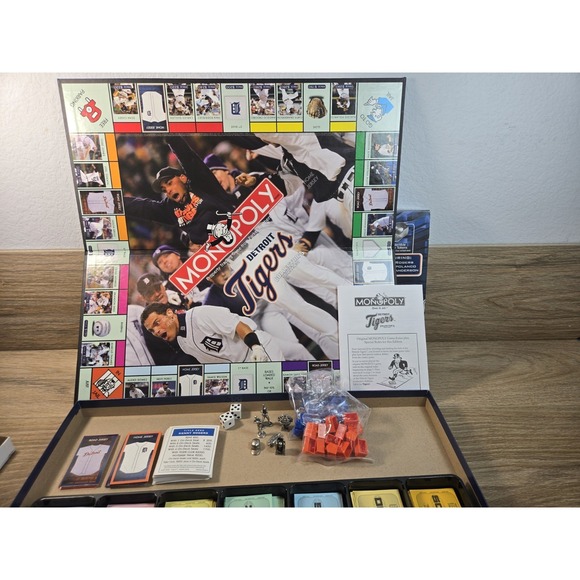 2006 Detroit Tigers Collector's Edition Monopoly Complete Rare. 100% Complete - Picture 3 of 13